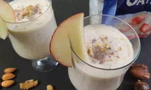 Smoothie Recipe :  बनाएं एप्पल ओट्स स्मूदी