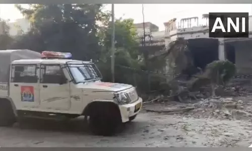 पाकिस्तान ने जम्मू में AAP शंभू मंदिर को निशाना बनाया, अधिकारियों ने प्रक्षेप्य के टुकड़े बरामद किए