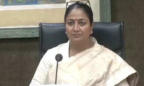 Delhi CM ने स्वास्थ्य मंत्री और अधिकारियों के साथ बैठक की, आपातकालीन तैयारियों की समीक्षा की