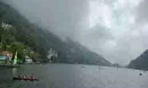 Nainital: दिनभर चलता रहा धूप-छांव का खेल