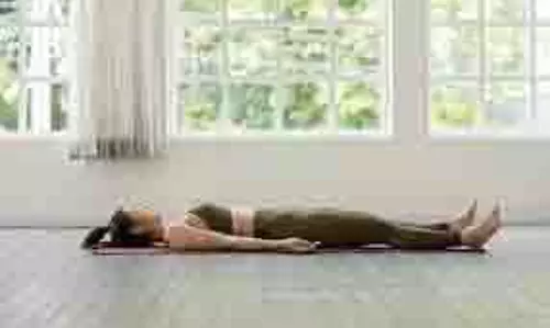 Yoga Tips: हाई ब्लड प्रेशर को कंट्रोल करने के लिए फायदेमंद हैं ये योगासन Yoga Tips: हाई ब्लड प्रेशर को कंट्रोल करने के लिए फायदेमंद हैं ये योगासन