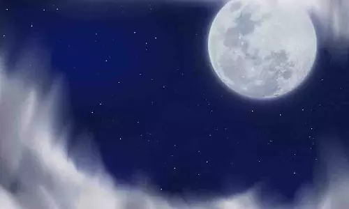 Vaishakh Purnima 2025: कर्ज से मुक्ति के लिए वैशाख पूर्णिमा के दिन करें ये उपाय Vaishakh Purnima 2025: कर्ज से मुक्ति के लिए वैशाख पूर्णिमा के दिन करें ये उपाय