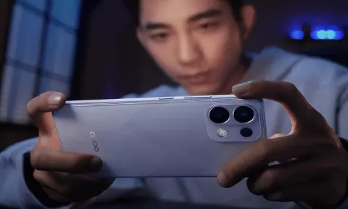 परफॉर्मेंस किंग OPPO K13 के पावरफुल फीचर्स सबको करते हैं हैरान परफॉर्मेंस किंग OPPO K13 के पावरफुल फीचर्स सबको करते हैं हैरान