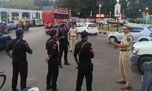 राष्ट्रीय अलर्ट के बीच Goa ने रक्षा स्थलों के पास सुरक्षा प्रतिबंध लगाए राष्ट्रीय अलर्ट के बीच Goa ने रक्षा स्थलों के पास सुरक्षा प्रतिबंध लगाए