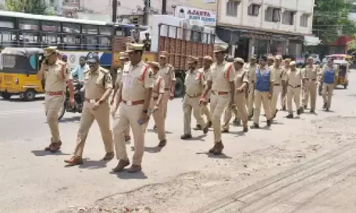 Hyd सिटी पुलिस ने नागरिकों का विश्वास बढ़ाने के लिए पैदल गश्त की