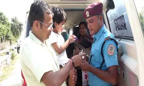 भारत-नेपाल ने पाक तनाव के बीच सीमा सुरक्षा जांच तेज की भारत-नेपाल ने पाक तनाव के बीच सीमा सुरक्षा जांच तेज की