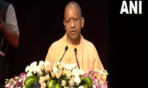 CM Yogi ने सीएमएस, लखनऊ में राष्ट्र प्रथम मानसिकता का आग्रह किया