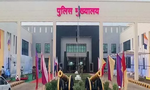 नायब तहसीलदार ने टीआई को बचाने का लगाया आरोप, DGP से मिले