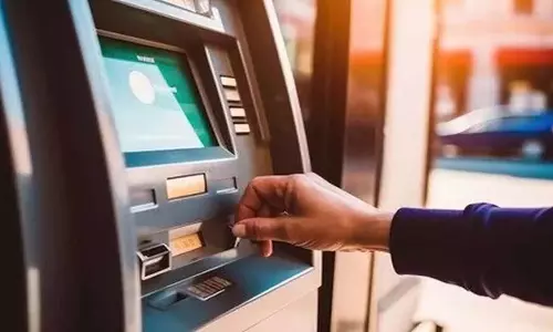 ATM सुचारू रूप से कर रहे हैं काम ATM सुचारू रूप से कर रहे हैं काम