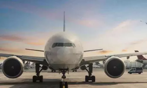 32 हवाईअड्डे 15 मई तक नागरिक उड़ानों के लिए बंद: DGCA 32 हवाईअड्डे 15 मई तक नागरिक उड़ानों के लिए बंद: DGCA