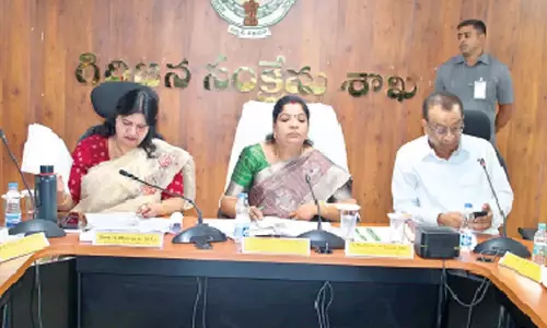 Andhra: मंत्री ने आदिवासी गांवों में बुनियादी ढांचे के विकास का वादा किया