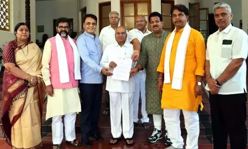 राज्यपाल से सुहास शेट्टी हत्या मामले को NIA को सौंपने का आग्रह राज्यपाल से सुहास शेट्टी हत्या मामले को NIA को सौंपने का आग्रह