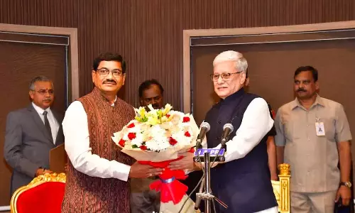 डॉ. जी. चंद्रशेखर रेड्डी ने तेलंगाना CIC के रूप में शपथ ली