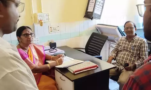 DMHO ने श्रीराम नगर शहरी स्वास्थ्य केंद्र का निरीक्षण किया DMHO ने श्रीराम नगर शहरी स्वास्थ्य केंद्र का निरीक्षण किया