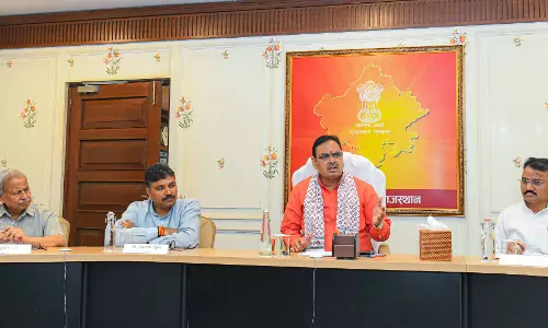 Jaipur: मुख्यमंत्री की पहल पर सर्वदलीय बैठक Jaipur: मुख्यमंत्री की पहल पर सर्वदलीय बैठक