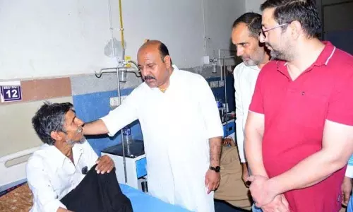 उपमुख्यमंत्री ने सीमा स्थिति की समीक्षा, Rajouri में स्थानीय लोगों और अधिकारियों के साथ बैठक की