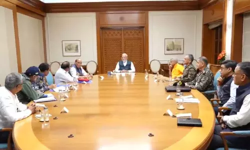 BIG BREAKING: केंद्रीय गृह सचिव की राज्यों के मुख्य सचिवों के साथ इमरजेंसी बैठक जारी