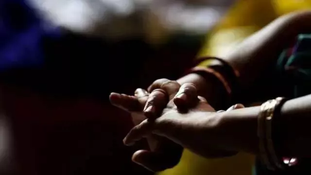 शिक्षिका के साथ रेप का प्रयास, स्कूल अंदर शोर मचाने पर भागा मैनेजर शिक्षिका के साथ रेप का प्रयास, स्कूल अंदर शोर मचाने पर भागा मैनेजर