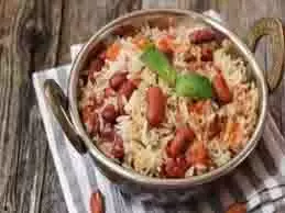 Recipe: लंच में बनाएं प्रोटीन से भरपूर राजमा पुलाव Recipe: लंच में बनाएं प्रोटीन से भरपूर राजमा पुलाव
