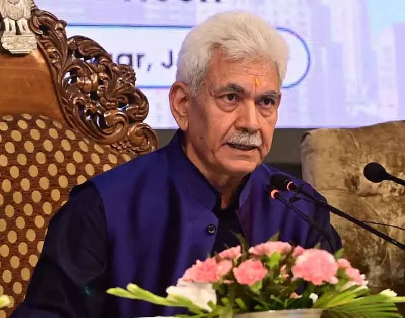 Srinagar एलजी सिन्हा ने राष्ट्रीय एकता का आह्वान किया Srinagar एलजी सिन्हा ने राष्ट्रीय एकता का आह्वान किया