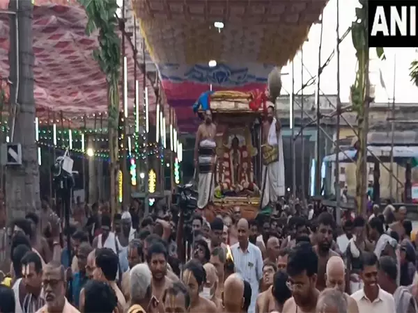 Tamil Nadu: वरदराजा पेरुमल मंदिर में वैकासी ब्रह्मोत्सव शुरू हुआ Tamil Nadu: वरदराजा पेरुमल मंदिर में वैकासी ब्रह्मोत्सव शुरू हुआ