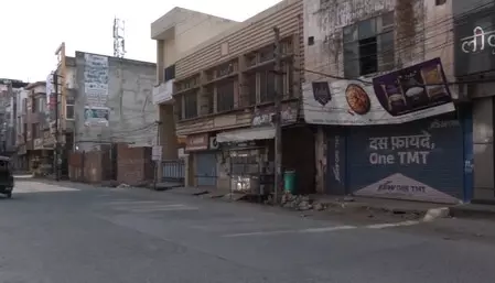 भारत-पाक में सीजफायर की घोषणा, लोगों ने कहा- अब शांति है भारत-पाक में सीजफायर की घोषणा, लोगों ने कहा- अब शांति है
