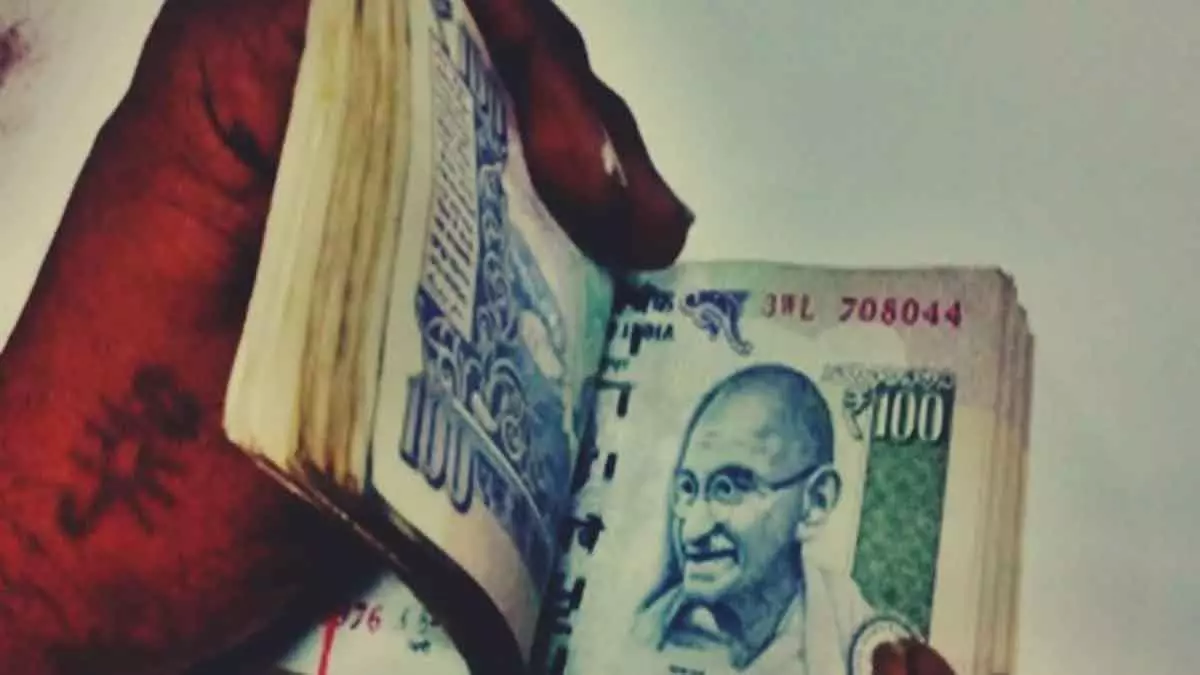 वित्त वर्ष 2025 में सार्वजनिक बैंकों का लाभ 1.78 लाख करोड़ के रिकॉर्ड पर वित्त वर्ष 2025 में सार्वजनिक बैंकों का लाभ 1.78 लाख करोड़ के रिकॉर्ड पर