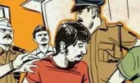 Bareilly: झूठी दुष्कर्म FIR से ब्लैकमेलिंग का खेल, पुलिस ने दबोचा आरोपी Bareilly: झूठी दुष्कर्म FIR से ब्लैकमेलिंग का खेल, पुलिस ने दबोचा आरोपी
