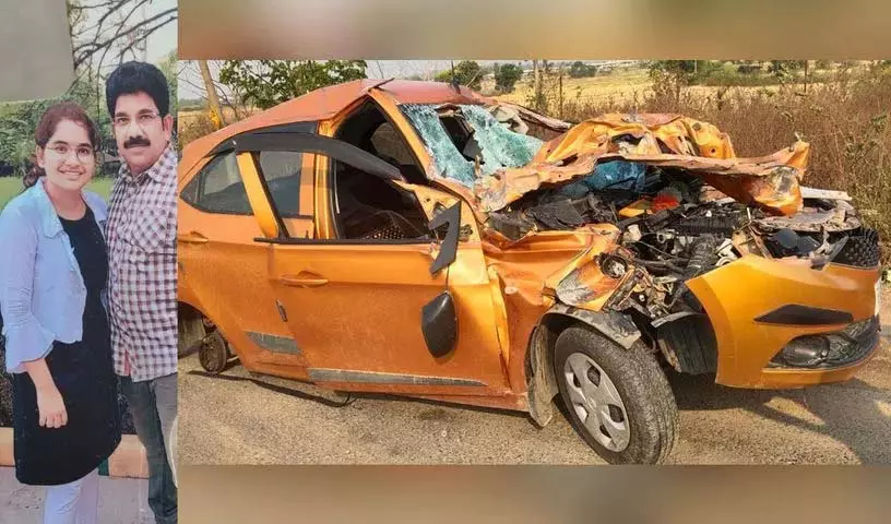 Nirmal में कार और वैन की टक्कर में आदिलाबाद के व्यक्ति और उसकी बेटी की मौत Nirmal में कार और वैन की टक्कर में आदिलाबाद के व्यक्ति और उसकी बेटी की मौत
