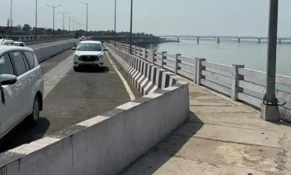 Kanpur: गंगा पथ और रिवर फ्रंट का निर्माण, पटना से मिलेगा प्रेरणा Kanpur: गंगा पथ और रिवर फ्रंट का निर्माण, पटना से मिलेगा प्रेरणा