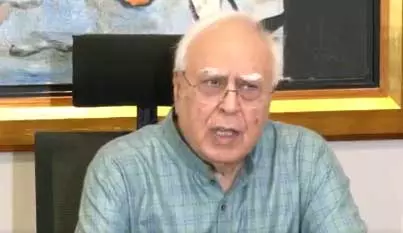 ट्रंप की मध्यस्थता पर कपिल सिब्बल को ऐतराज, विशेष संसद सत्र बुलाने की उठाई मांग ट्रंप की मध्यस्थता पर कपिल सिब्बल को ऐतराज, विशेष संसद सत्र बुलाने की उठाई मांग