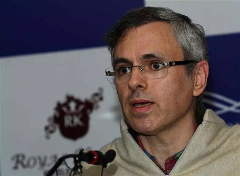 CM Omar ने प्रभावित इलाकों का दौरा किया CM Omar ने प्रभावित इलाकों का दौरा किया