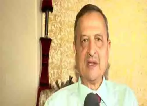 Kashmir पर ट्रंप की मध्यस्थता की पेशकश पर रक्षा विशेषज्ञ ने कही ये बात Kashmir पर ट्रंप की मध्यस्थता की पेशकश पर रक्षा विशेषज्ञ ने कही ये बात