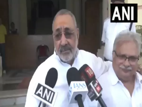 पूरे देश को भारतीय सेना की वीरता पर गर्व है: केंद्रीय मंत्री Giriraj Singh पूरे देश को भारतीय सेना की वीरता पर गर्व है: केंद्रीय मंत्री Giriraj Singh