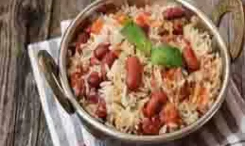 Recipe: लंच में बनाएं प्रोटीन से भरपूर राजमा पुलाव Recipe: लंच में बनाएं प्रोटीन से भरपूर राजमा पुलाव