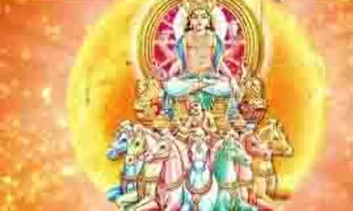 Surya Dev Puja Niyam:रविवार को इस विधि से करें सूर्य देव की पूजा, मिलेगा निरोगी काया और स्वस्थ जीवन का आशीर्वाद
