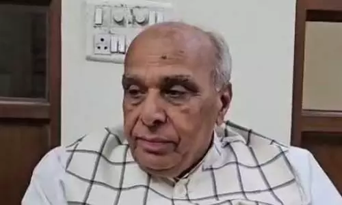 पाकिस्तान ने अपना लहजा नहीं बदला तो उसका खामियाजा भुगतना पड़ेगा : जगदंबिका पाल पाकिस्तान ने अपना लहजा नहीं बदला तो उसका खामियाजा भुगतना पड़ेगा : जगदंबिका पाल