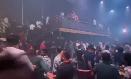रात 12 बजे बर्थडे पार्टी करने पर हाइपर क्लब सील रात 12 बजे बर्थडे पार्टी करने पर हाइपर क्लब सील