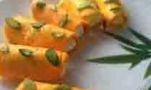 Mango Sandesh Roll :    गर्मियों में बनाएं स्वादिष्ट मैंगो संदेश रोल