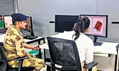 आईजीआई एयरपोर्ट पर 60 घरेलू उड़ानें रद्द, सुरक्षा कड़ी की गई आईजीआई एयरपोर्ट पर 60 घरेलू उड़ानें रद्द, सुरक्षा कड़ी की गई