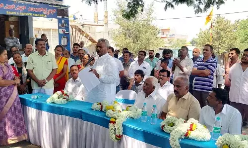 सीवरेज का काम पूरा होने के बाद कावेरी कनेक्शन: S.T. Somashekar सीवरेज का काम पूरा होने के बाद कावेरी कनेक्शन: S.T. Somashekar