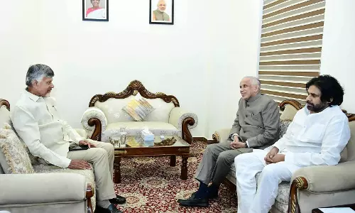 Andhra के राज्यपाल ने भारत-पाक शत्रुता के बीच अंतरधार्मिक बैठक आयोजित की Andhra के राज्यपाल ने भारत-पाक शत्रुता के बीच अंतरधार्मिक बैठक आयोजित की