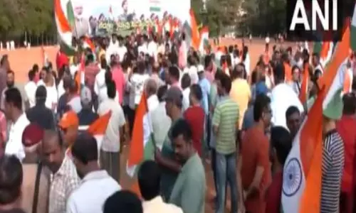 भारतीय सशस्त्र बलों के समर्थन में BJP ने बेंगलुरु में तिरंगा यात्रा निकाली
