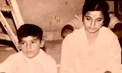 हैलो से अलविदा तक का सफर, बोनी कपूर ने मदर्स डे पर मां को किया याद