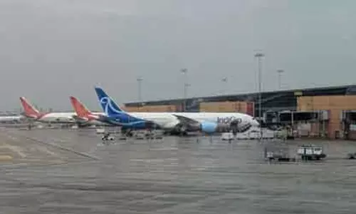 भारत-पाक तनाव के बीच दिल्ली एयरपोर्ट की यात्रियों को नई सलाह भारत-पाक तनाव के बीच दिल्ली एयरपोर्ट की यात्रियों को नई सलाह