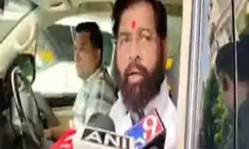 पाकिस्तान द्वारा शत्रुता समाप्ति का उल्लंघन करने पर महाराष्ट्र के उपमुख्यमंत्री एकनाथ शिंदे ने कही ये बात पाकिस्तान द्वारा शत्रुता समाप्ति का उल्लंघन करने पर महाराष्ट्र के उपमुख्यमंत्री एकनाथ शिंदे ने कही ये बात