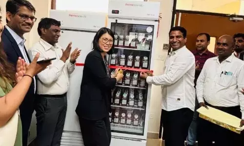 UoH में भारत का पहला फास्ट-ट्रैक रिसर्च सप्लाई सेंटर लॉन्च किया गया UoH में भारत का पहला फास्ट-ट्रैक रिसर्च सप्लाई सेंटर लॉन्च किया गया