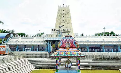 Andhra : कनिपक्कम में वीआईपी दर्शन टिकट की कीमत रु 300?