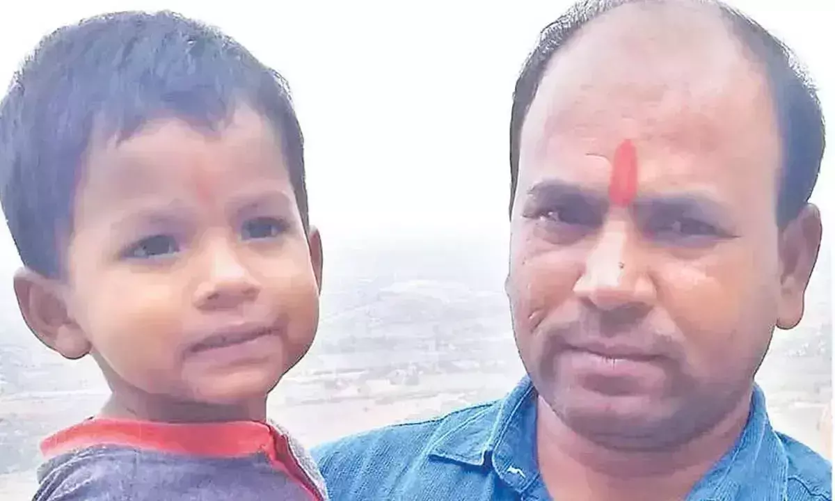 Andhra: सड़क दुर्घटना में दो की मौत, छह घायल Andhra: सड़क दुर्घटना में दो की मौत, छह घायल