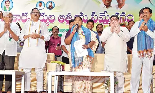 Telangana : ग्राम स्वराज्य की परिकल्पना पंचायत सचिवों से ही साकार होती